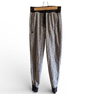 Adidas Gray Lounge Jogger Pants – Men’s Small